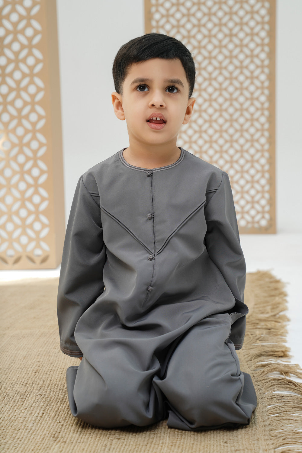 Emirati Charcoal Boys Thobe