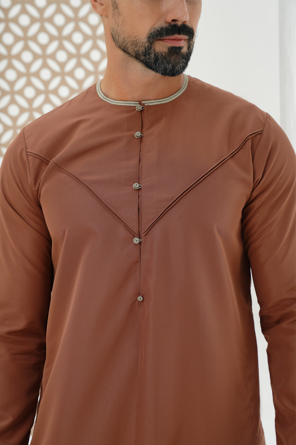 Emirati Terracotta Thobe