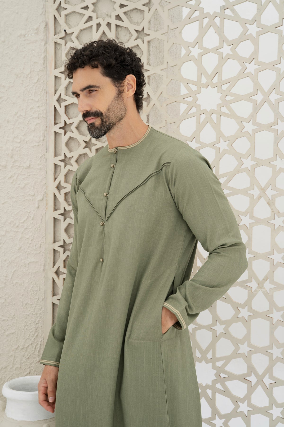Emirati Green Thobe