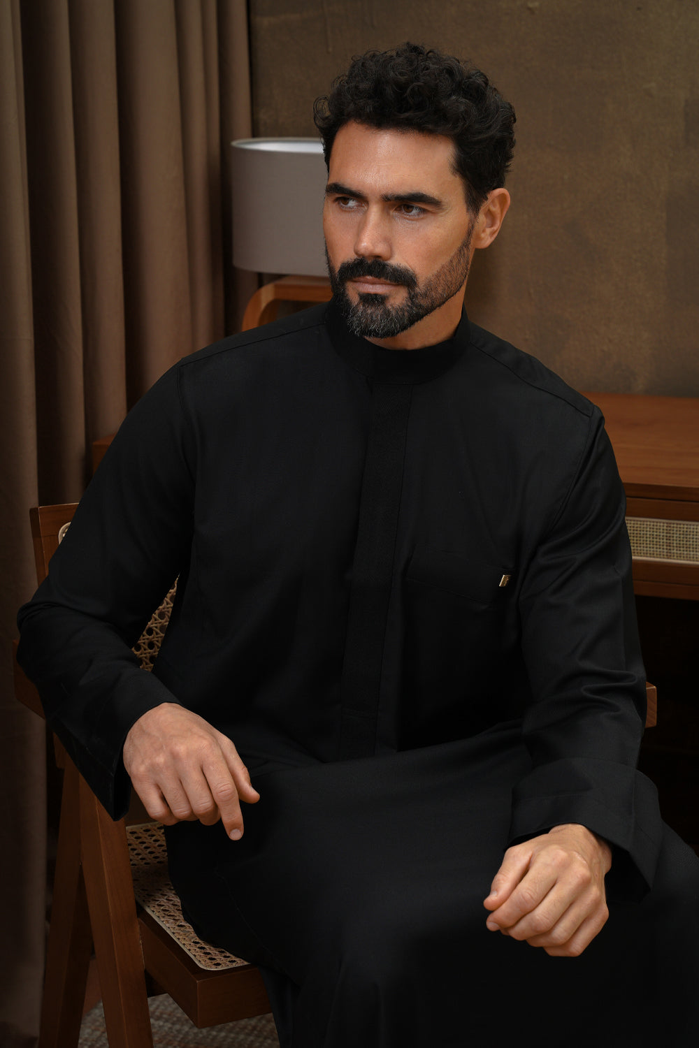 Black Herringbone Thobe
