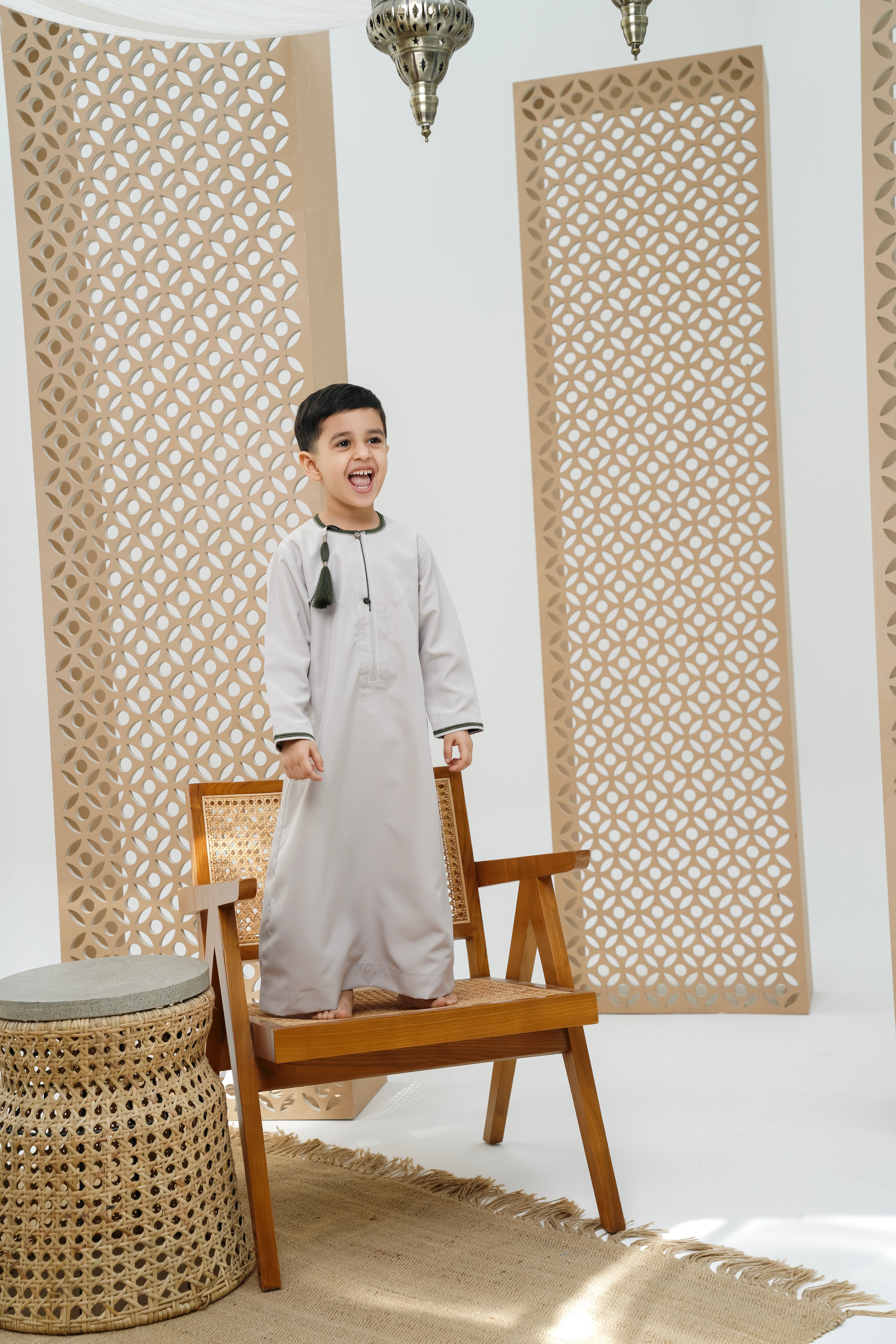 Omani Ivory Boys Thobe