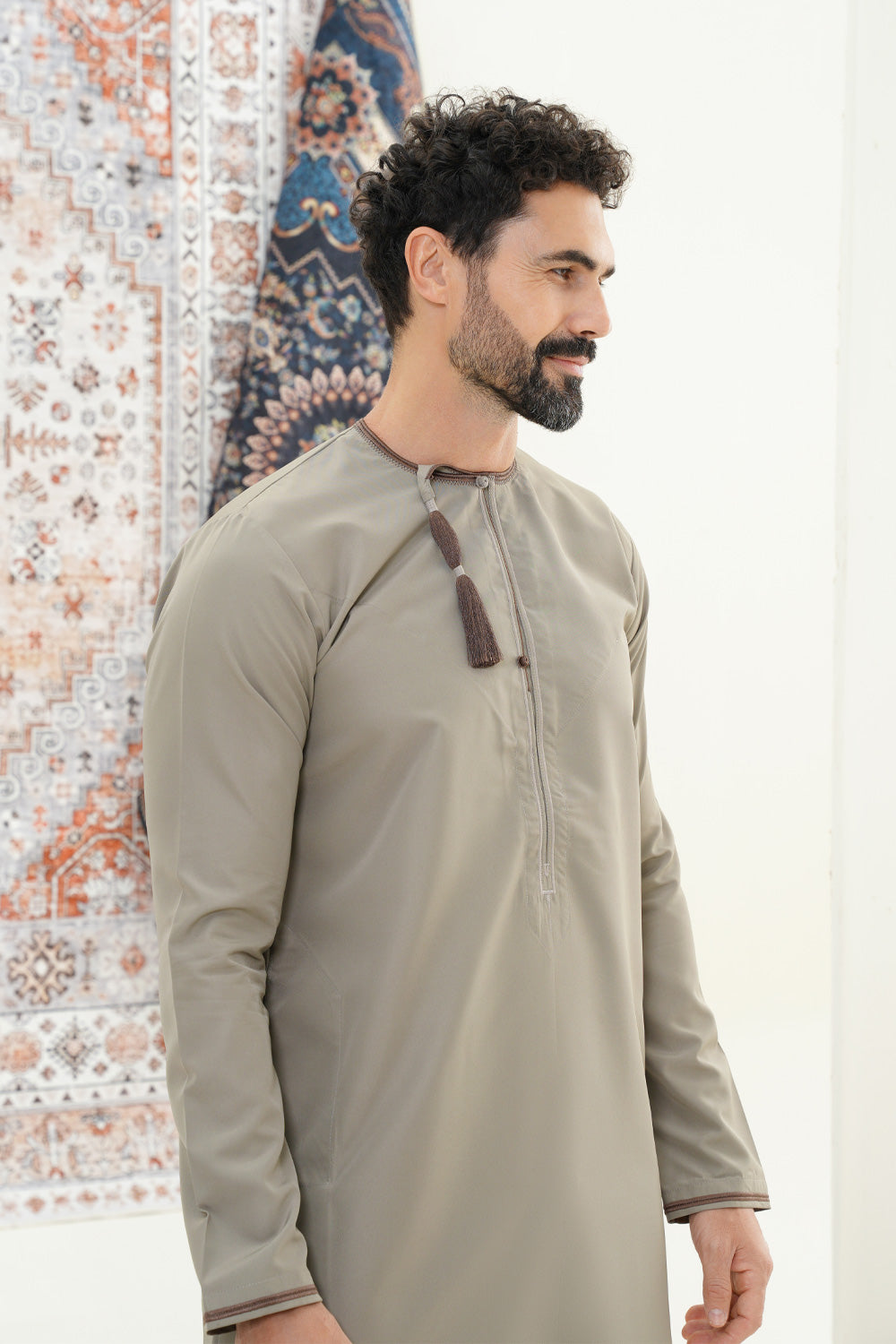Omani Walnut Thobe