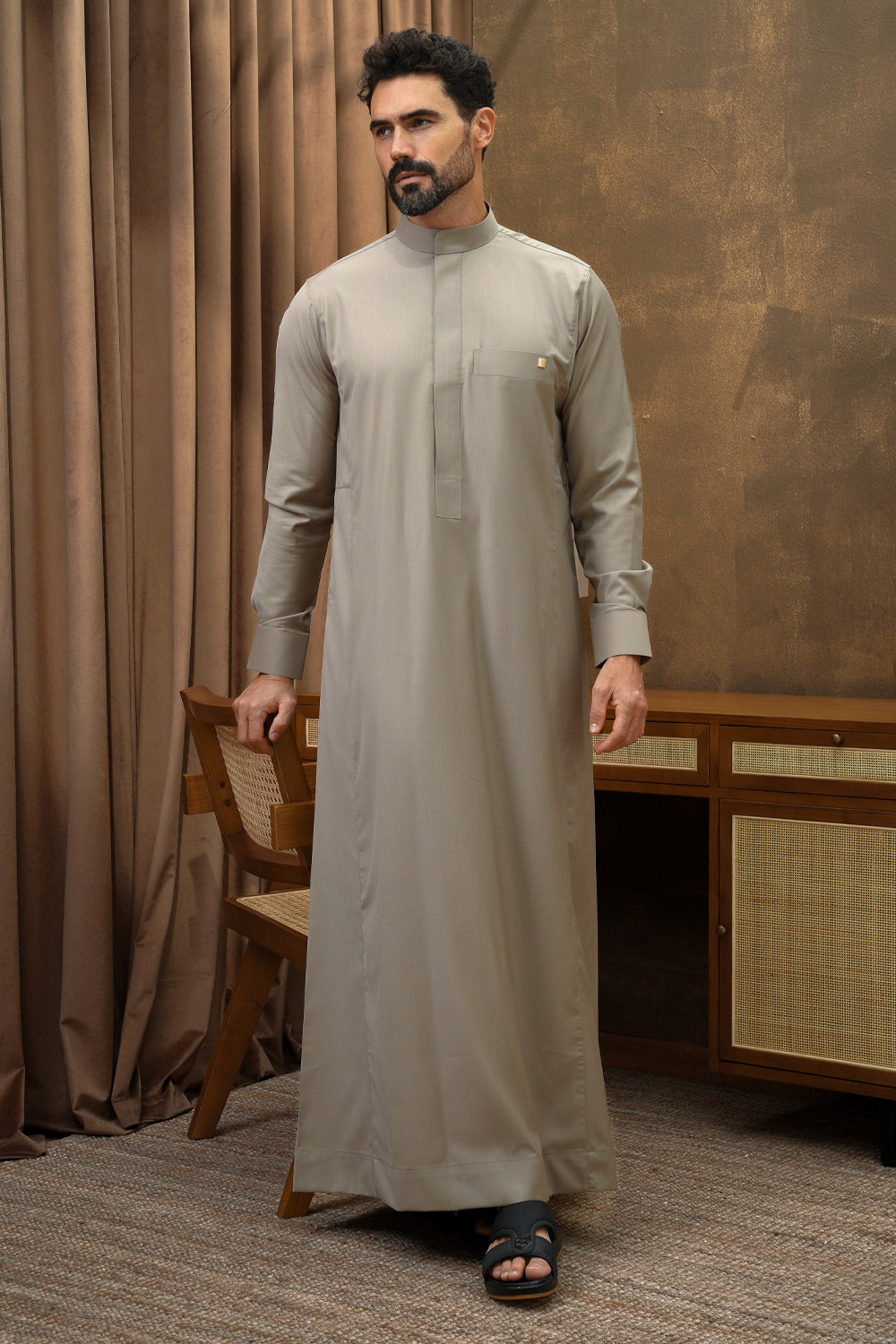 Royal Taupe Thobe