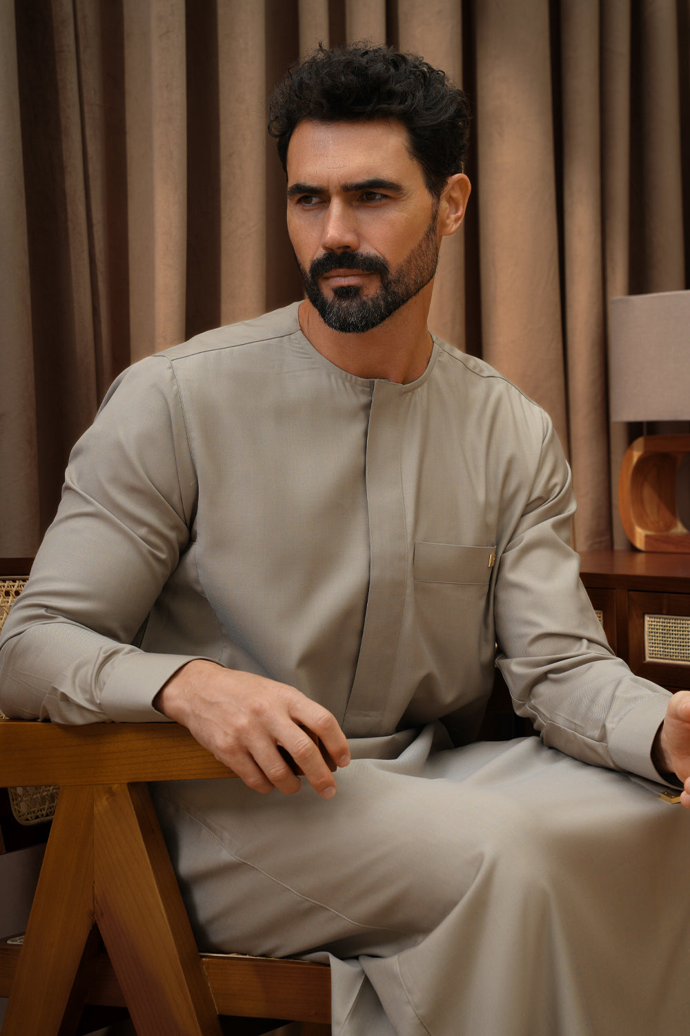 Taupe Premium Thobe